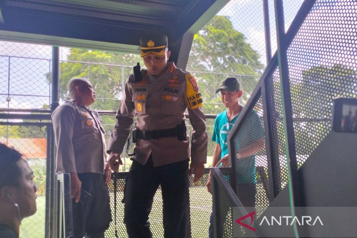 Dihiasi nuansa hari kasih sayang, TPS Gibran mencoblos