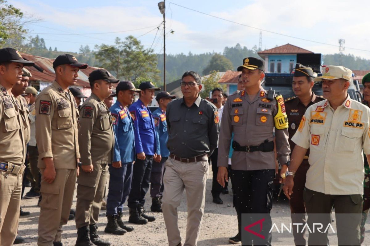 Ratusan personel TNI Polri amankan 1.036 TPS Pemilu di Tapanuli Utara
