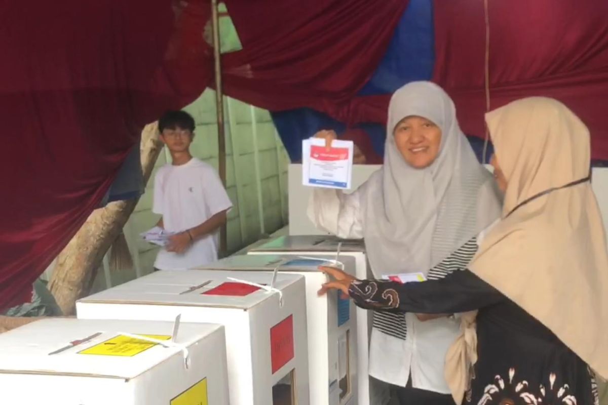 Reni Astuti harap partisipasi warga Surabaya di atas 75 persen