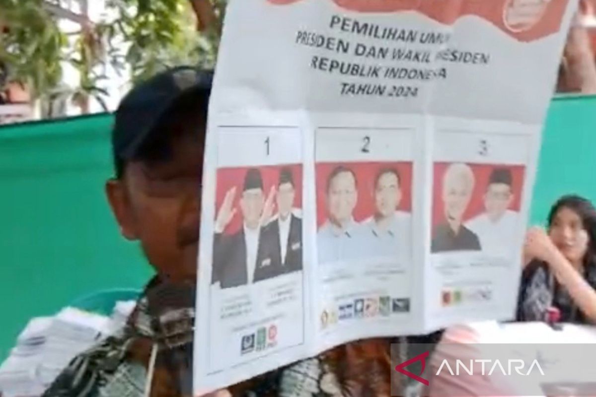 Bawaslu Bogor temukan sejumlah surat suara Pilpres sudah tercoblos