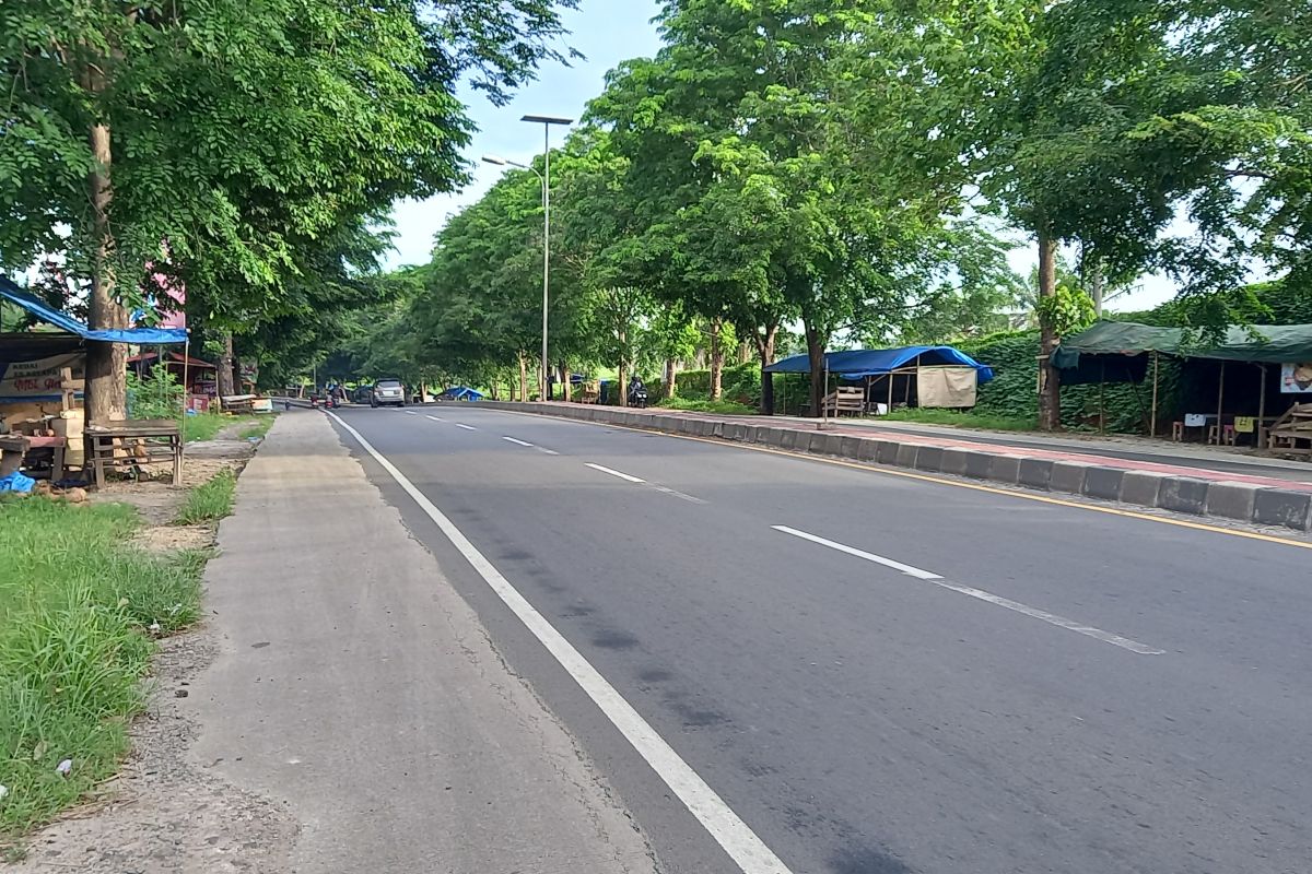 Jalan Lintas Sumatera sepi kendaraan saat pencoblosan
