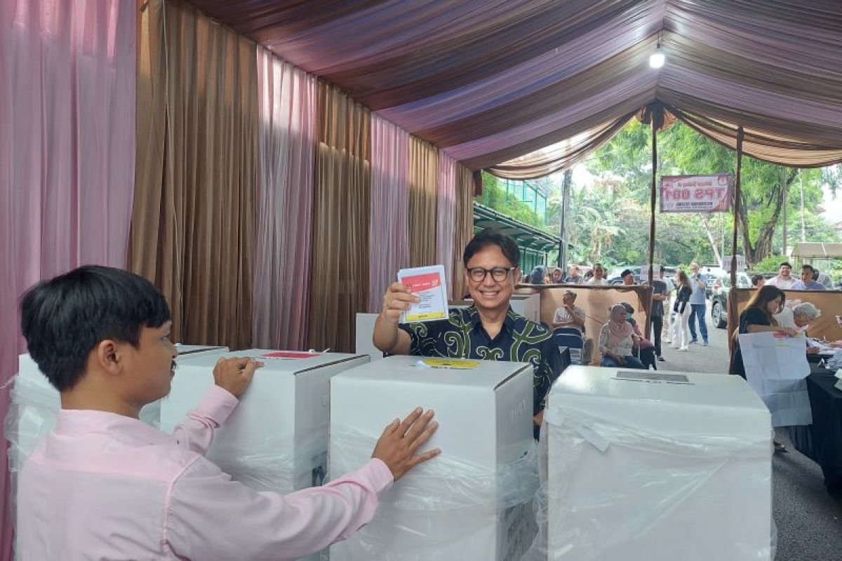 Menkes  berharap pemimpin terpilih dedikasikan waktu tenaga bagi rakyat