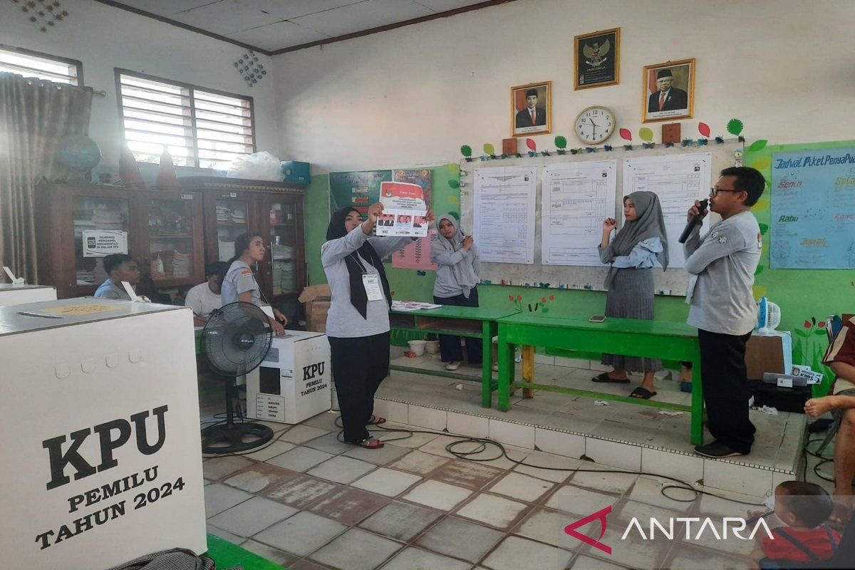 Pasangan Prabowo-Gibran unggul di sejumlah TPS Kota Kendari