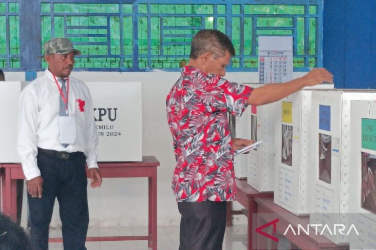 101.156 warga Biak Numfor mencoblos hak suara di 484 TPS pemilu