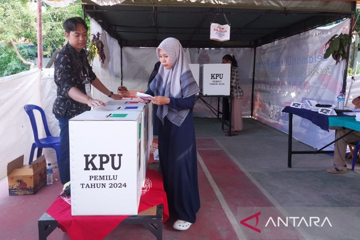 Warga Lombok Barat antusias gunakan hak pilihnya pada Pemilu 2024