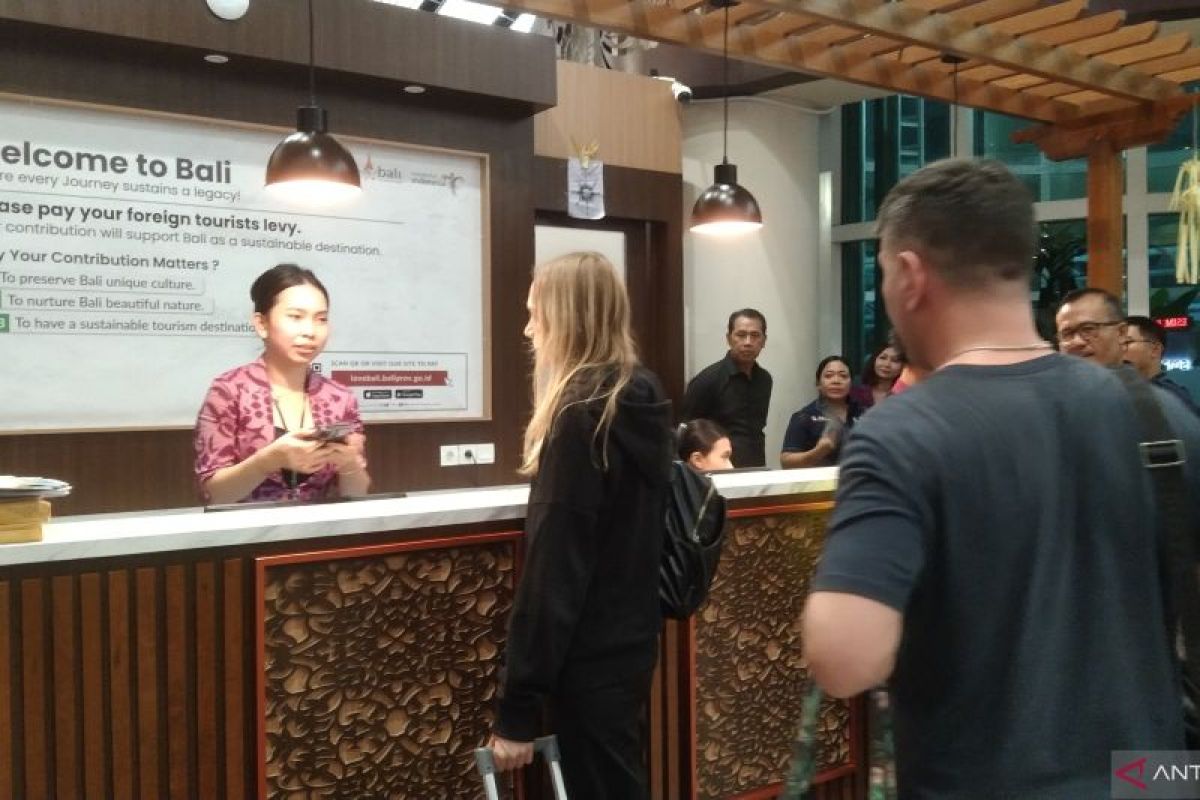 Pemprov Bali evaluasi penempatan alat statis pemindai pungutan wisman di bandara