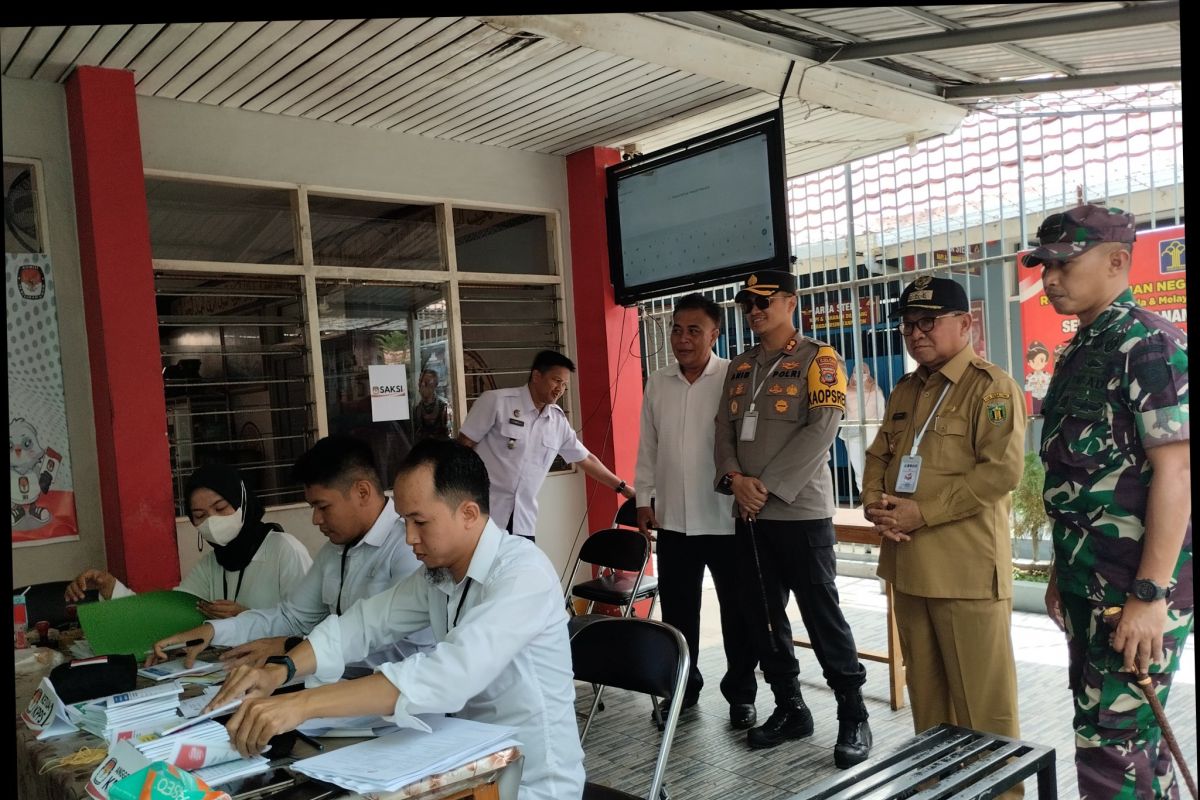 Bupati Tabalong pantau pelaksanaan pencoblosan di Rutan  Kelas IIB Tanjung