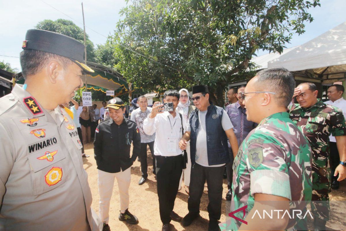 Gubernur Kalsel apresiasi petugas TPS sukseskan pemilu