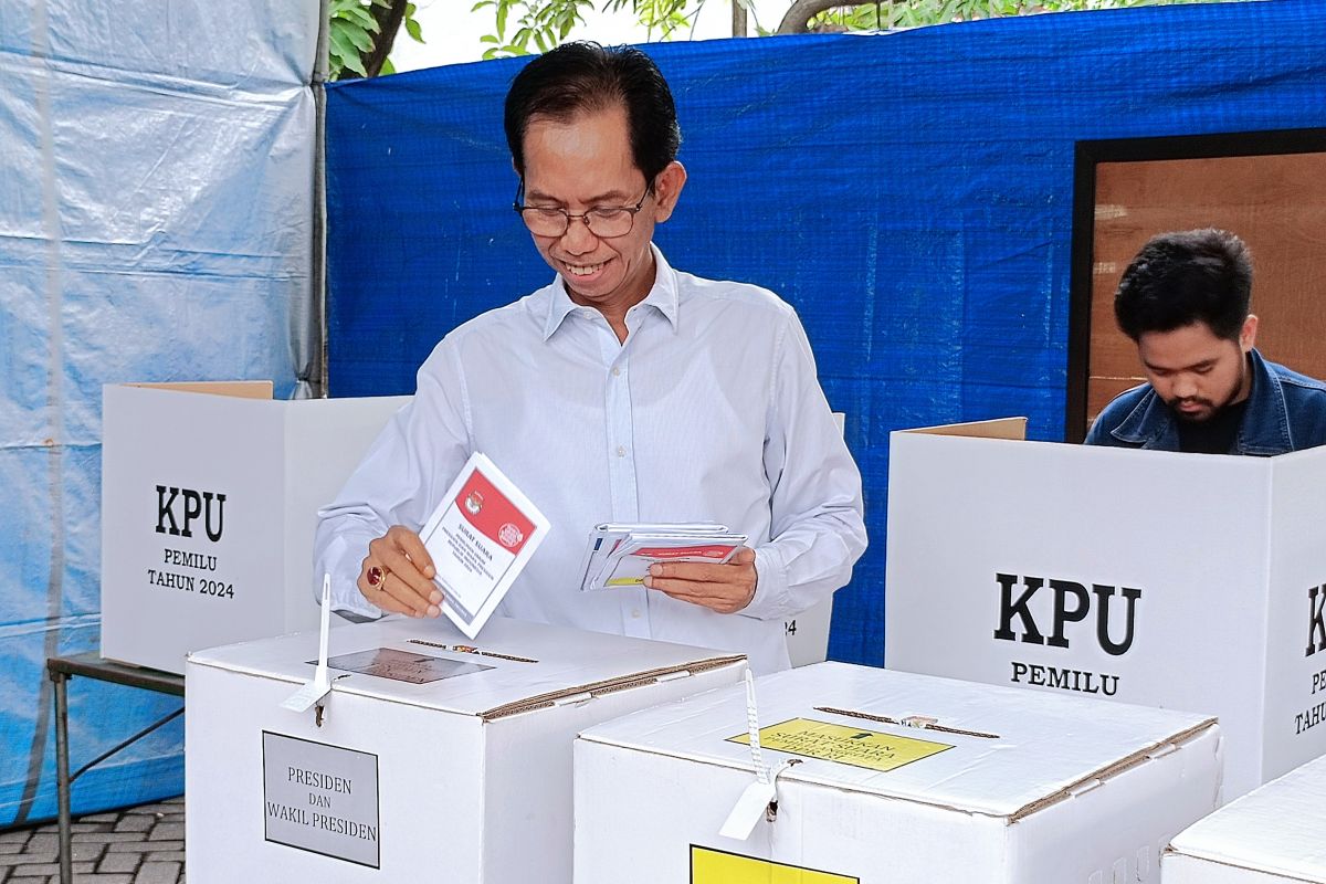 Cak Awi terus kawal suara Ganjar-Mahfud dan PDI Perjuangan di Surabaya