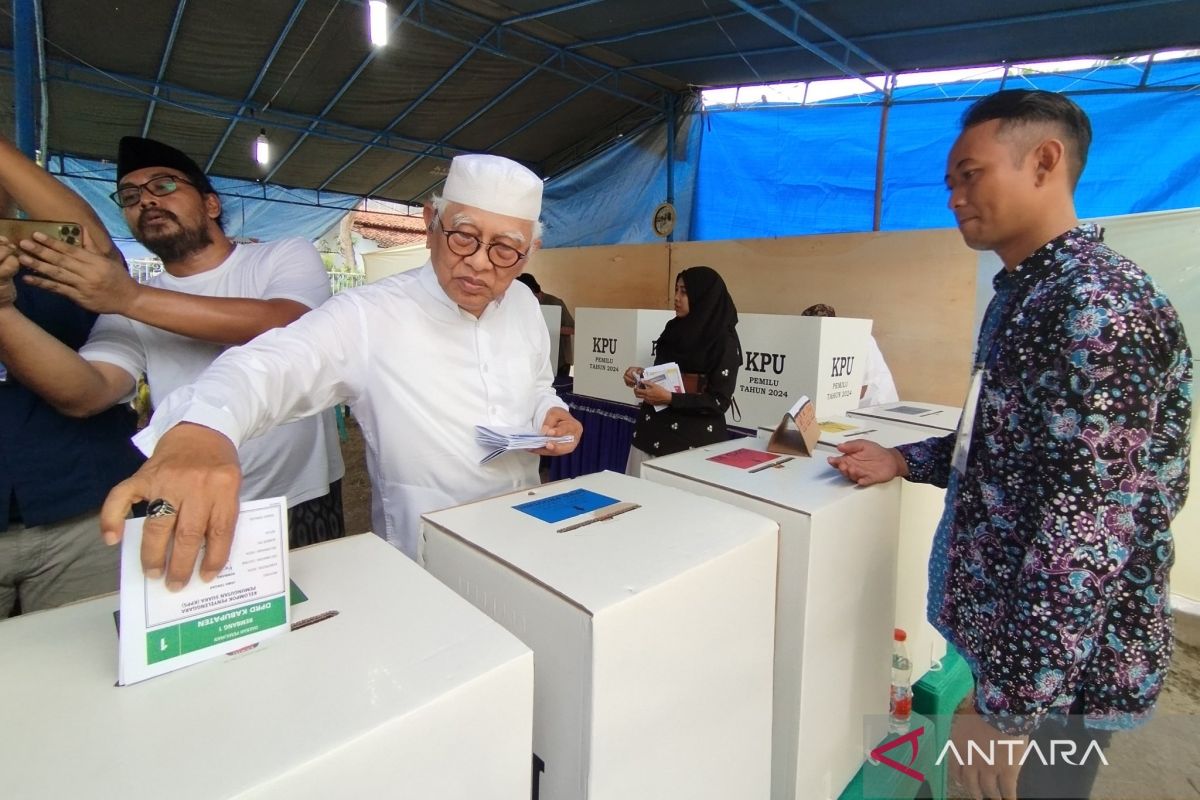 Gus Mus sebut perbedaan pilihan di pemilu tak memutus silaturahmi warga NU