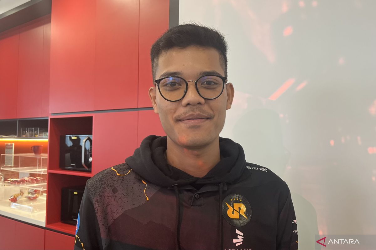 RRQ Adyy berharap calon pemimpin baru Indonesia lebih apresiasi esport