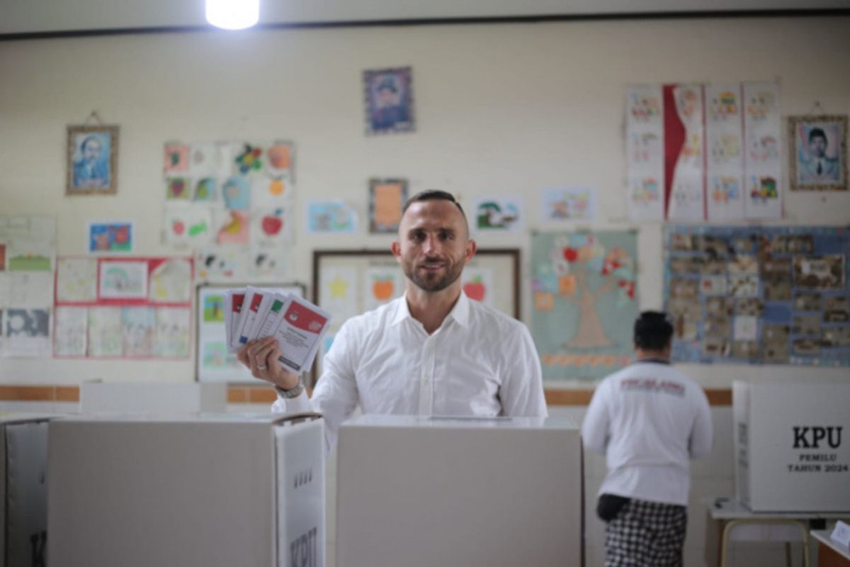 Pemain naturalisasi Bali United gunakan hak pilih Pemilu 2024