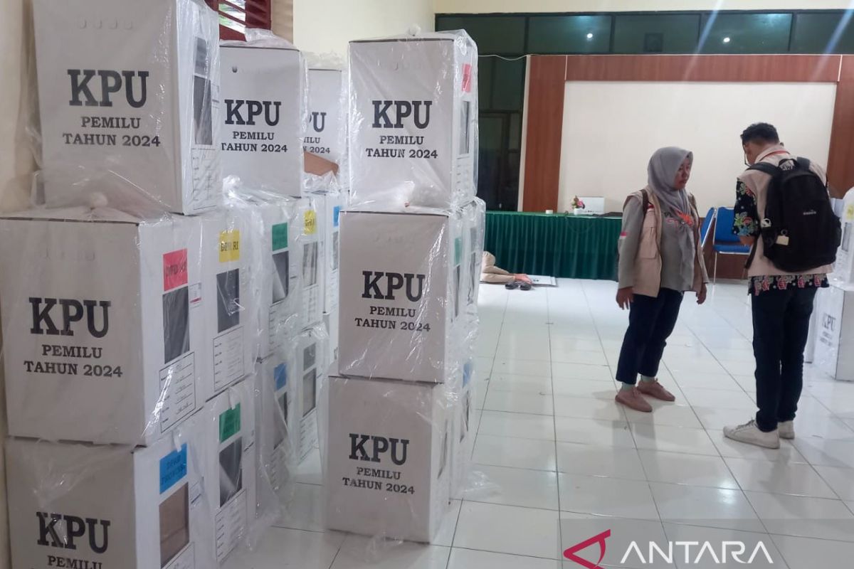 PPS Situbondo mulai geser kotak surat suara hasil pemilu ke kecamatan