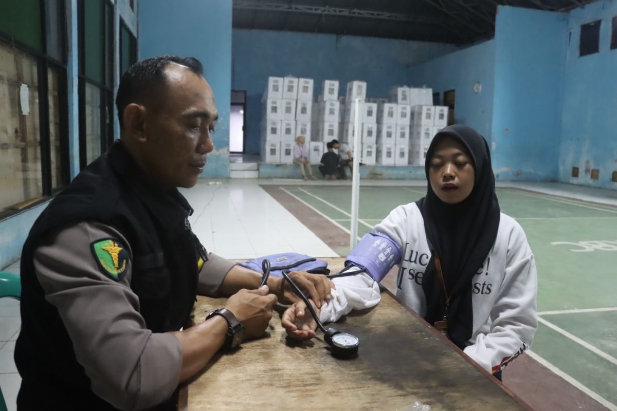 Petugas pemilu dapat pelayanan gratis dari Polres Lampung Selatan