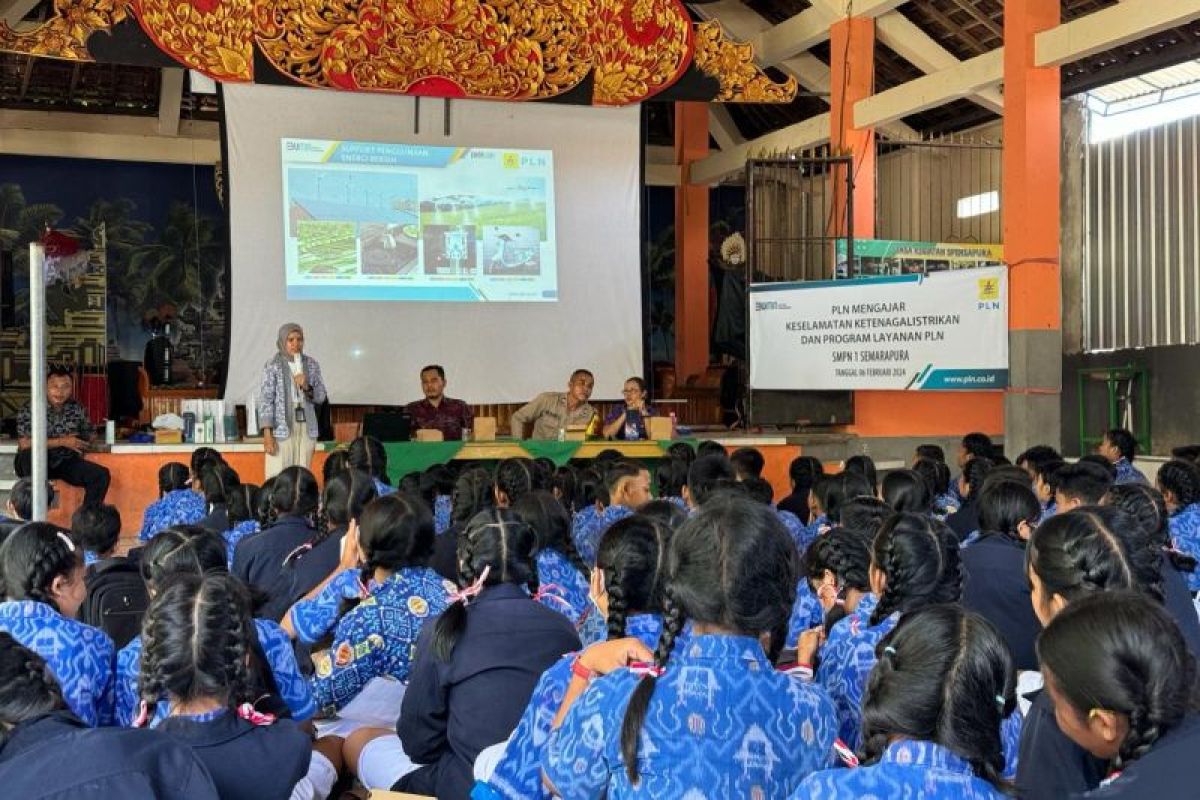 PLN edukasi pelajar di Bali terkait bahaya kelistrikan 