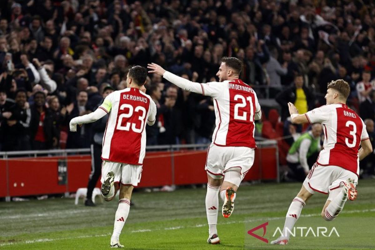 Hasil Liga Conference: Ajax bermain imbang 2-2, Real Betis kalah 0-1