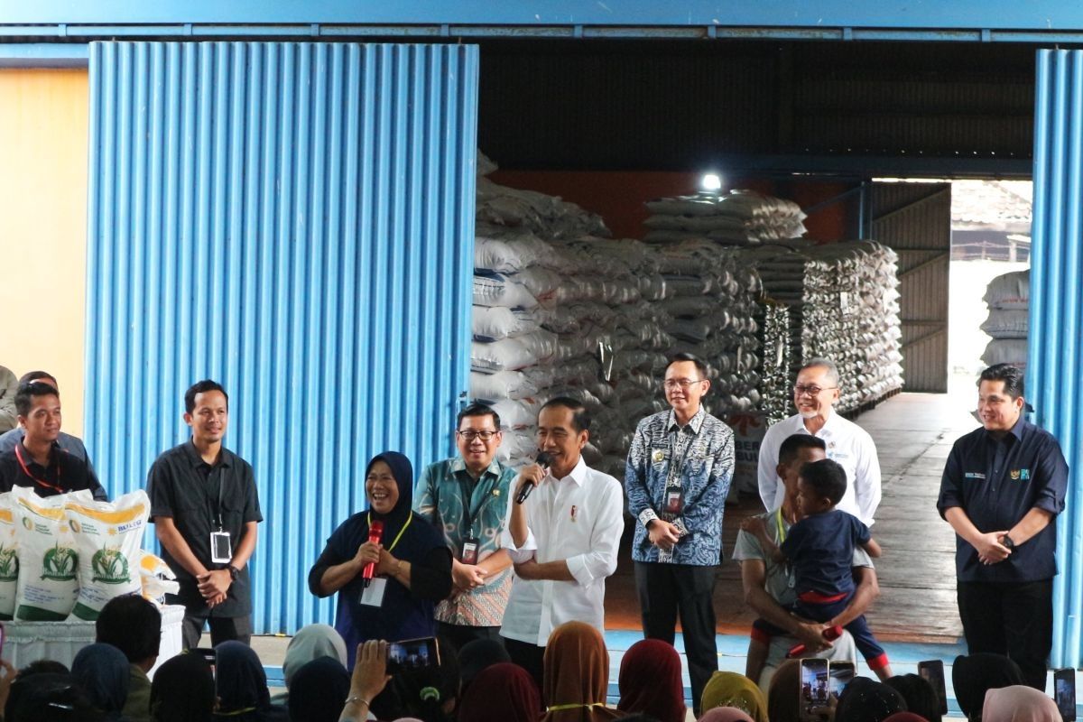 Presiden Jokowi sebut negara lain tak ada bantuan pangan beras seperti RI