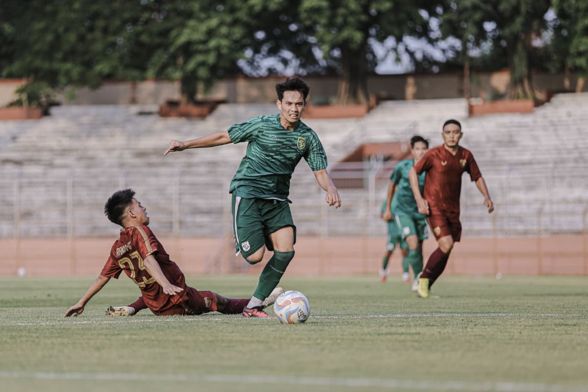 Sang pelatih senang para pemain pendukung Persepolis bermain bagus