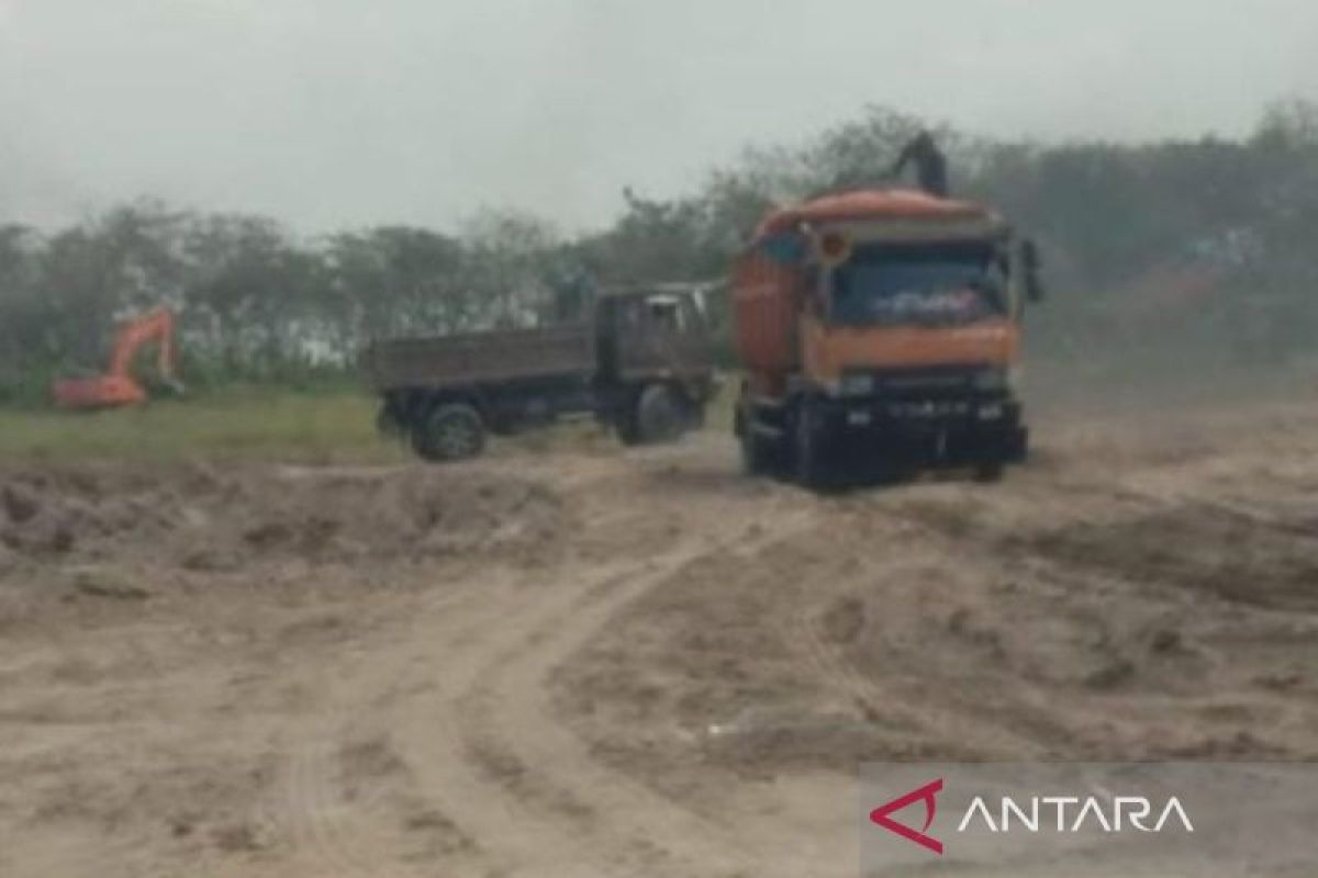 Polres Serdang Bedagai tangkap pekerja-sita truk tambang ilegal