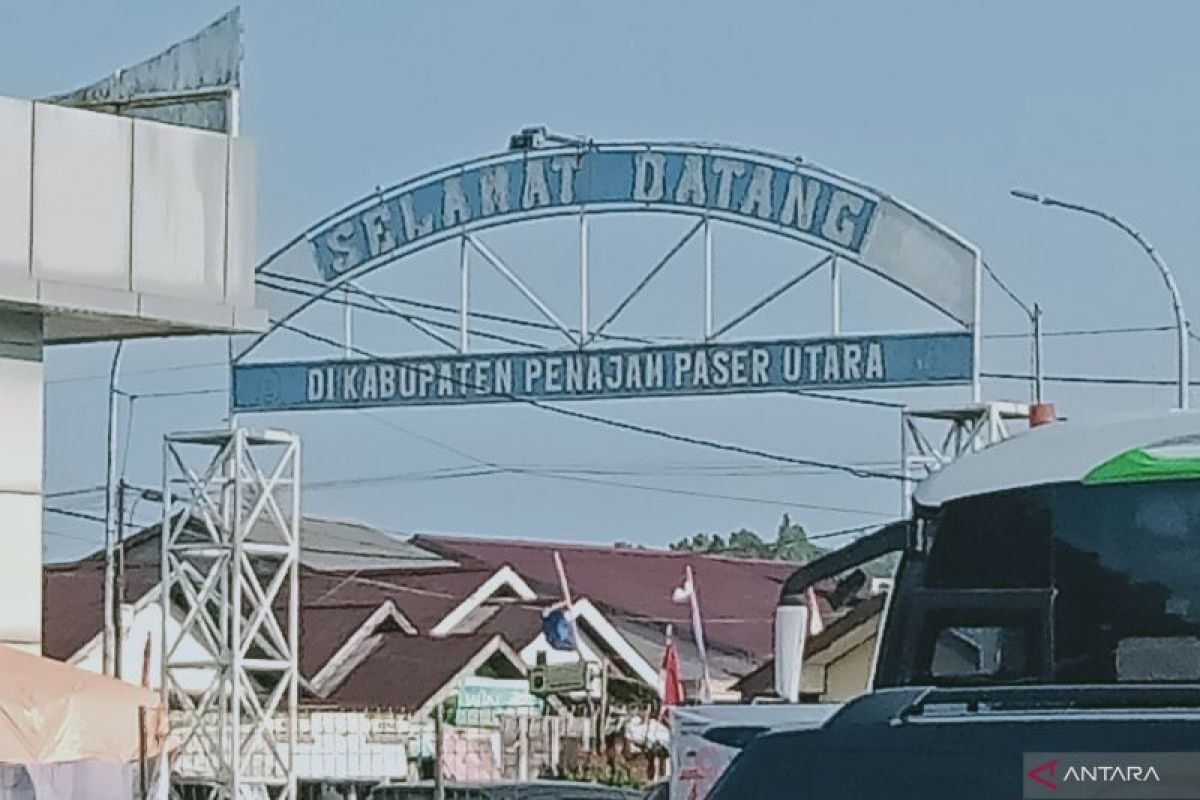 Provinsi Kalimantan Timur penuhi kebutuhan air warga  Kabupaten Penajam