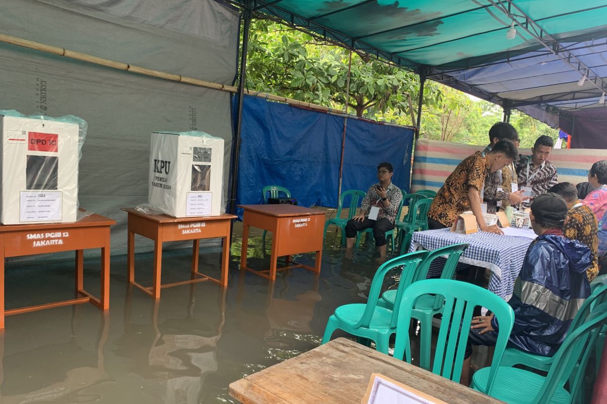 KPU menggelar pemilu lanjutan di 18 TPS Jakut