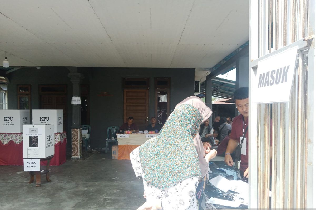 KPU Belitung: Pemilih antusias ikuti PSU di TPS 001 Desa Air Raya