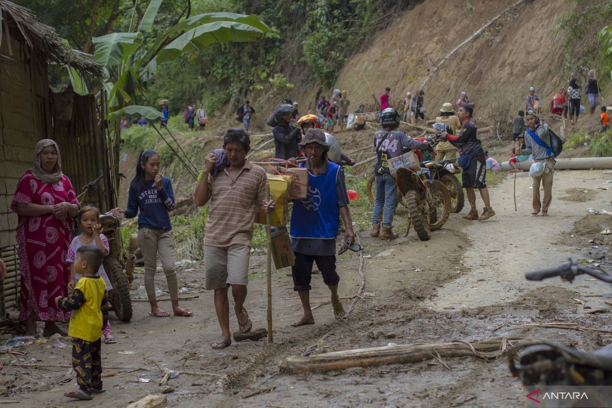 BPBD cari informasi warga desa perbukitan berpotensi terdampak gempa