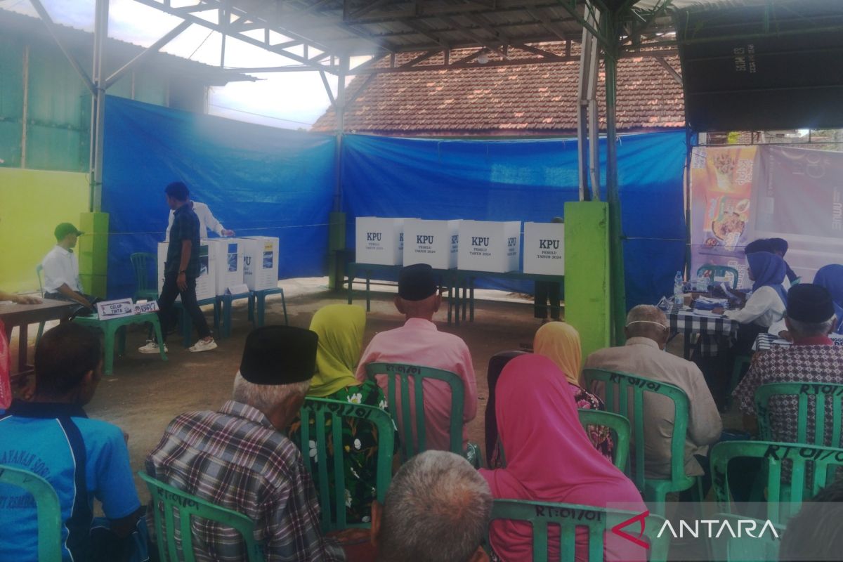 Pemilih di TPS 01 Desa Pandean Rembang antusias ikuti PSU