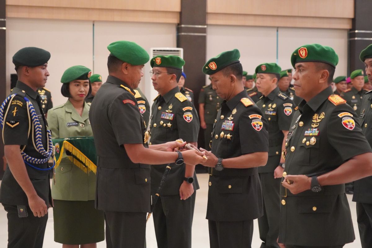 Pangdam Udayana lantik Danrem Wira Satya dan Danrem Wira Sakti 