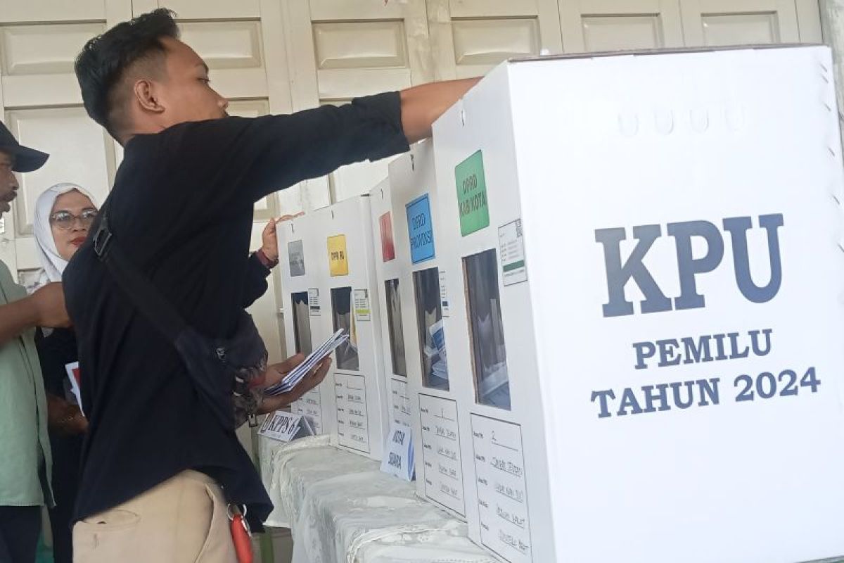 KPU Pasaman Barat lakukan PSU DPRD Provinsi di satu TPS