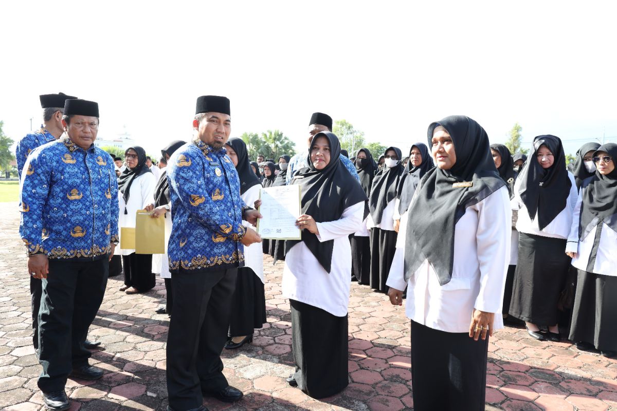 Pemkab Aceh Besar perpanjang tugas guru kontrak