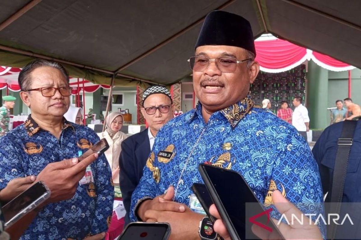 Pj Gubernur Babel panen padi 40 hektare