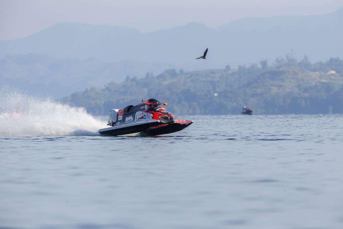 F1 Powerboat Danau Toba dirangkai dengan Kejuaraan Nasional Aquabike