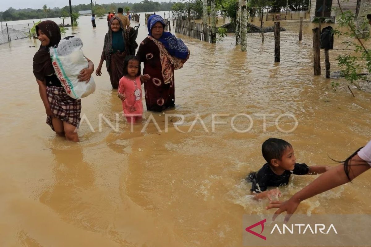 BMKG imbau tujuh daerah di Aceh waspada banjir dipicu hujan deras