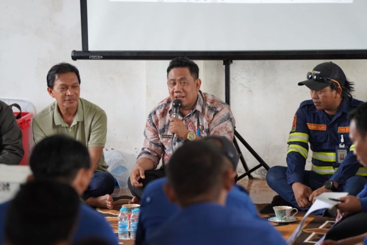 Tanah Bumbu gandeng Jhonlin Rescue tingkatkan keterampilan anggota Damkar