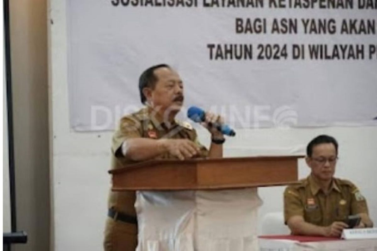 Wabup Sanggau buka sosialisasi layanan Taspenan kepada ASN purna tugas