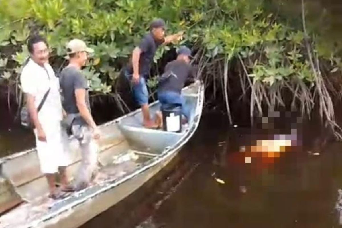 Warga Rupat temukan mayat terapung di sungai, diduga bunuh diri