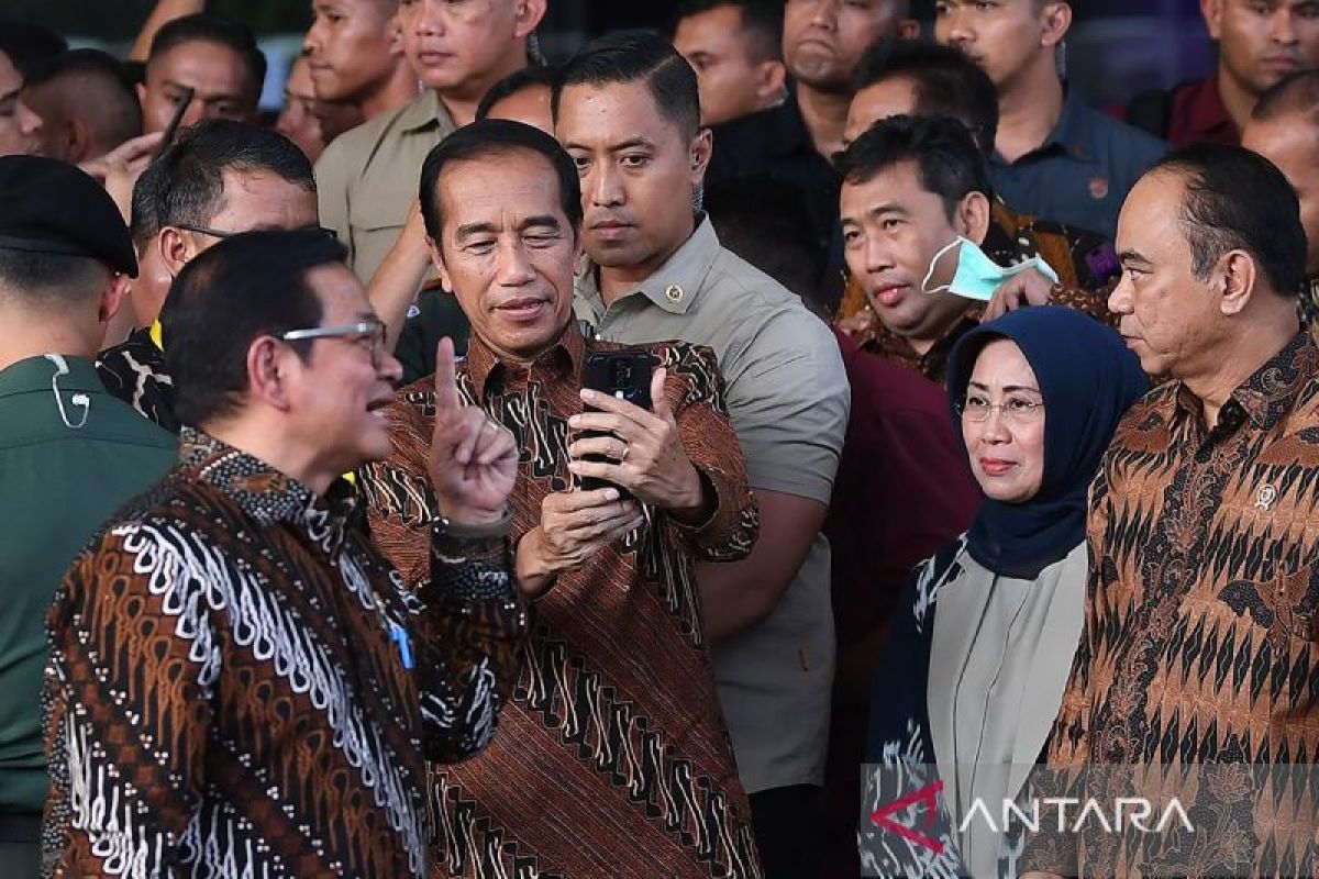 Jokowi sebut usul gunakan hak angket DPR adalah hak demokrasi