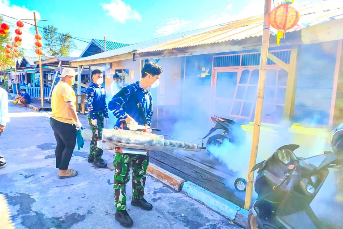 TNI AU kolaborasi dengan Pemkab Natuna berantas nyamuk penyebab DBD