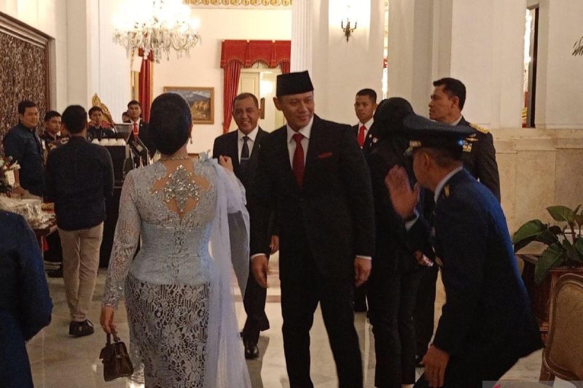 Jalani pelantikan sebagai Menteri ATR, AHY tiba di Istana Negara