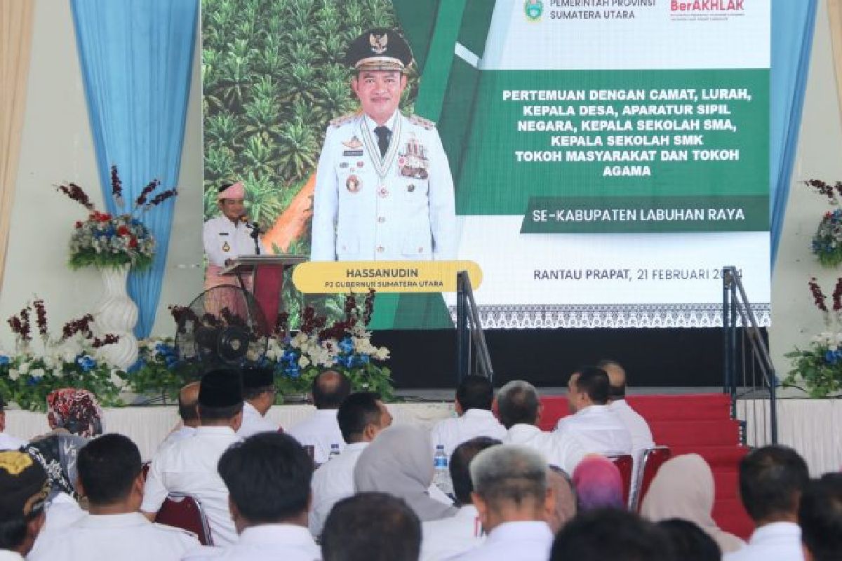 Pj Gubernur Sumut tekankan  pentingnya pengembangan ekonomi kerakyatan