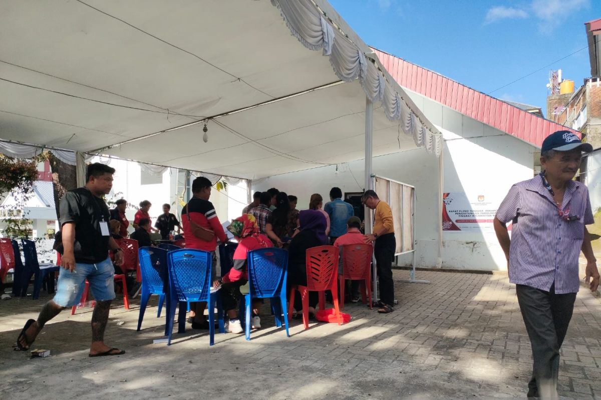 KPU Manado minta masyarakat tunggu pleno penetapan