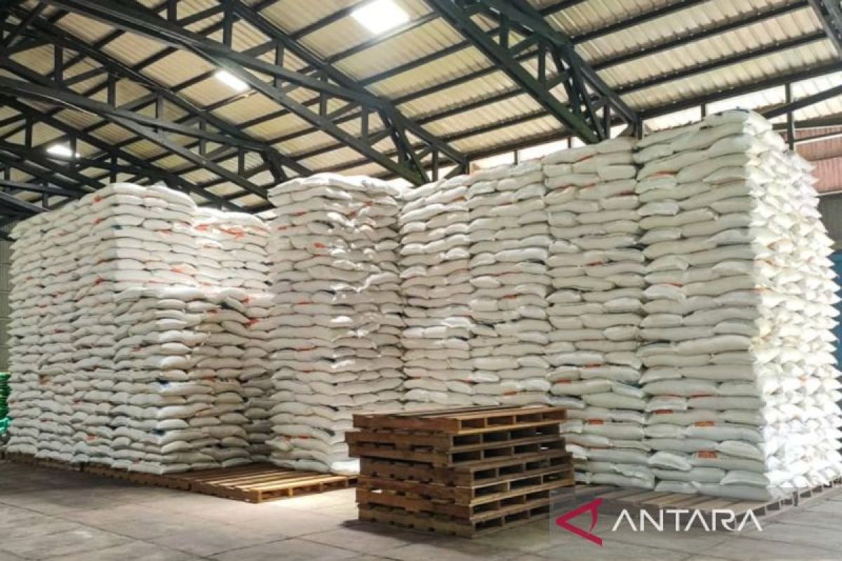 Pemkab Natuna pastikan stok beras cukup dan aman jelang Ramadhan