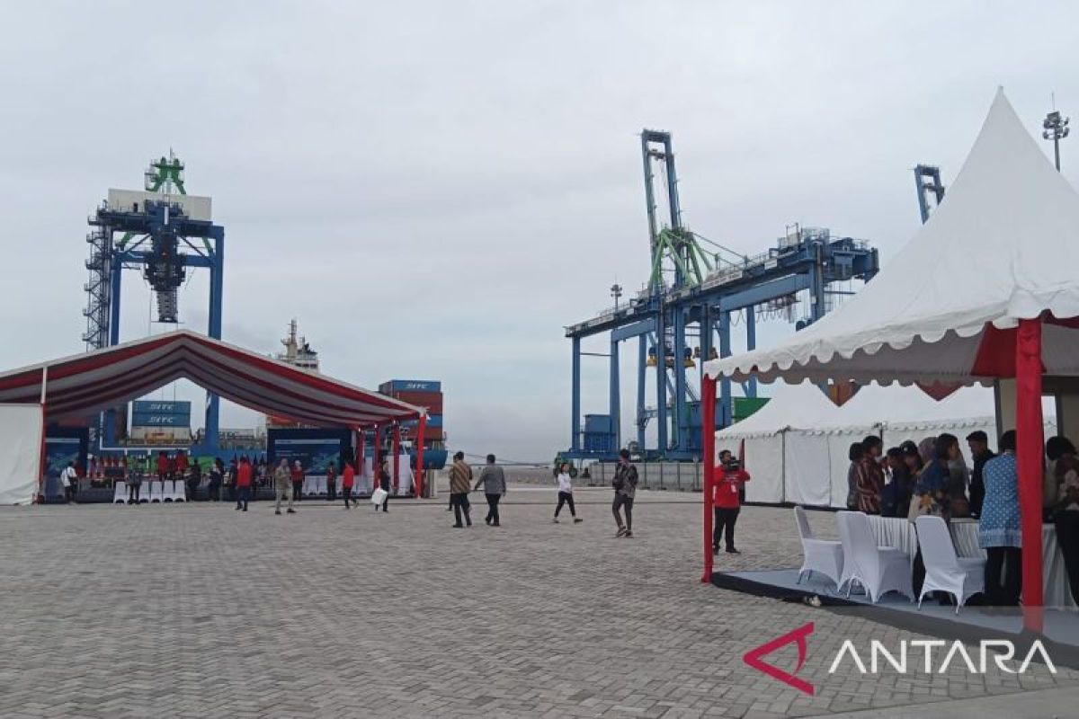Menteri optimistis pelabuhan baru Makassar akan mendongkrak pertumbuhan ekonomi