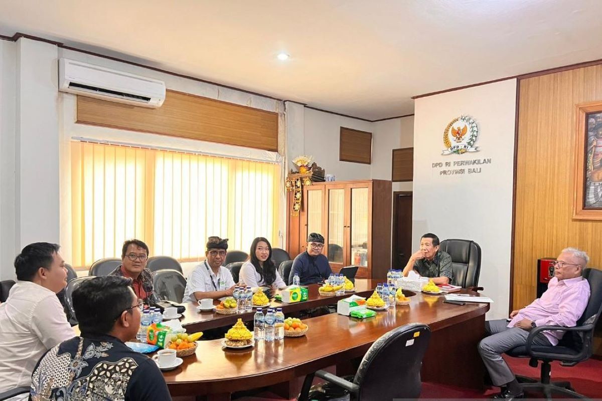 Anggota DPD dorong BPD Bali segera "go public"