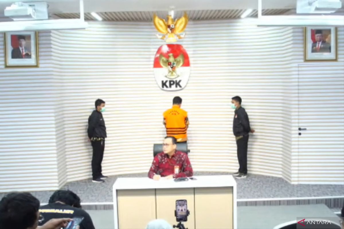 KPK tetapkan Kepala BPPD Sidoarjo sebagai tersangka korupsi
