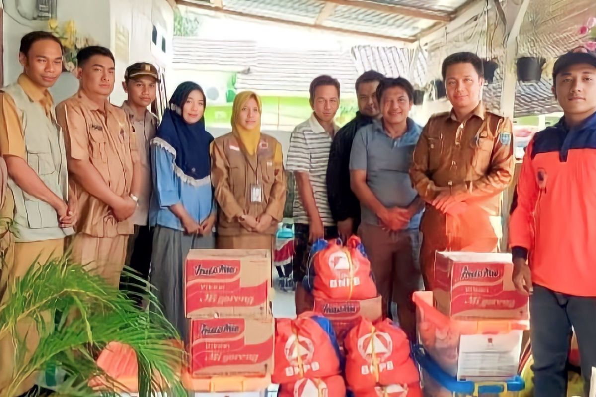 Pemkab OKU Selatan beri bantuan korban longsor