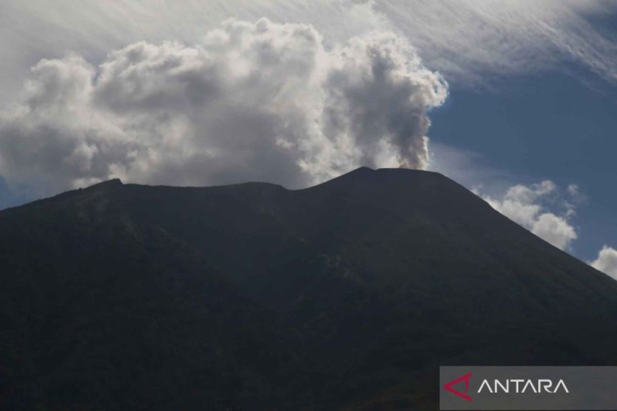 PVMBG: Gunung Gamalama mengalami 14 kali gempa vulkanik