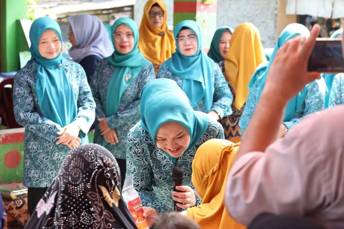 Cegah stunting, Pj Ketua PKK Provinsi Banten ajak ibu hamil rutin ke posyandu
