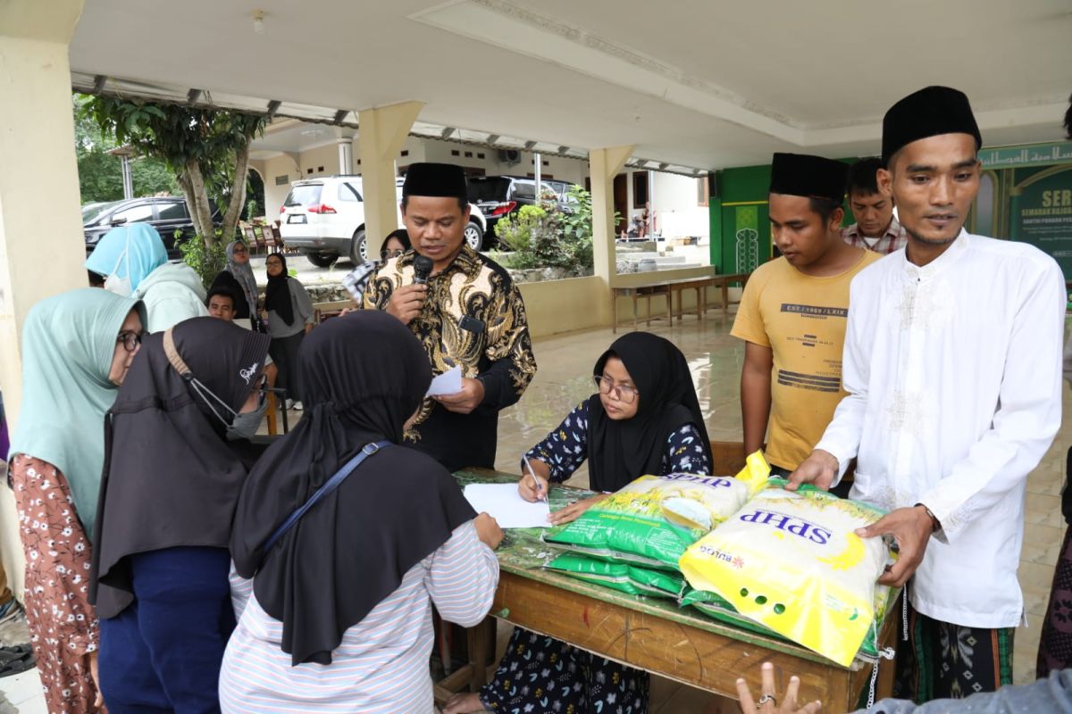 Pemkot Serang bersama Bulog genjot operasi pasar murah